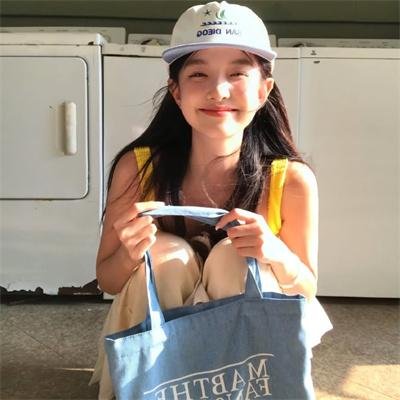 最近，我的妹妹有点怪